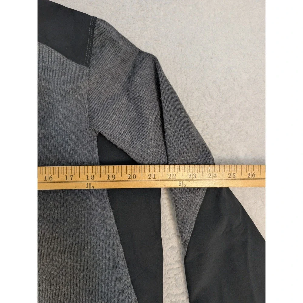 Magpul Men's Sm Gray & Black‎ Long Sleeve 1/4 Zip Wool Blend Pullover Jacket EUC